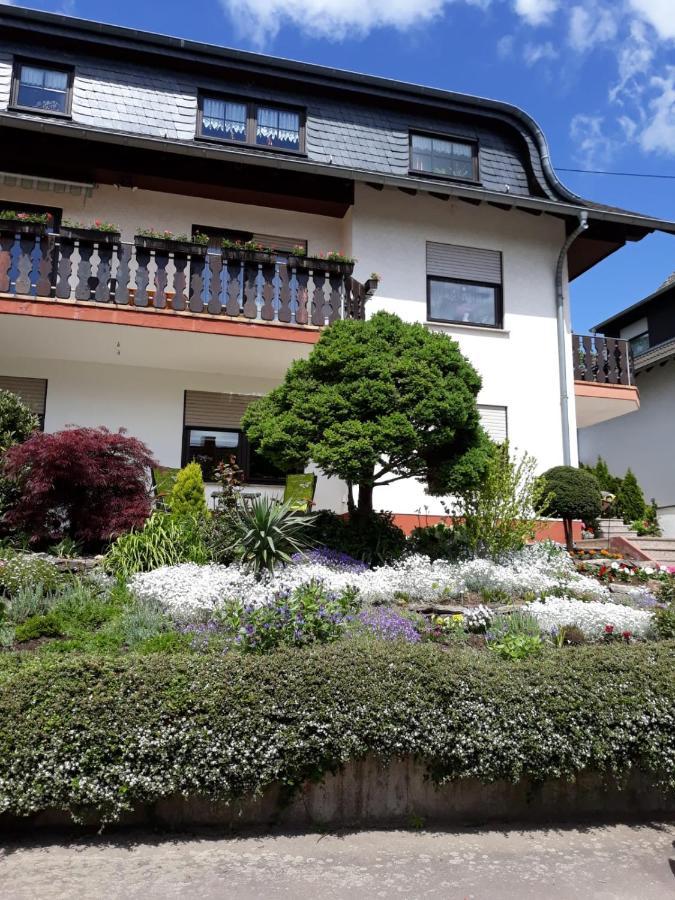 Ferienwohnung Saarblick Ockfen Exterior foto